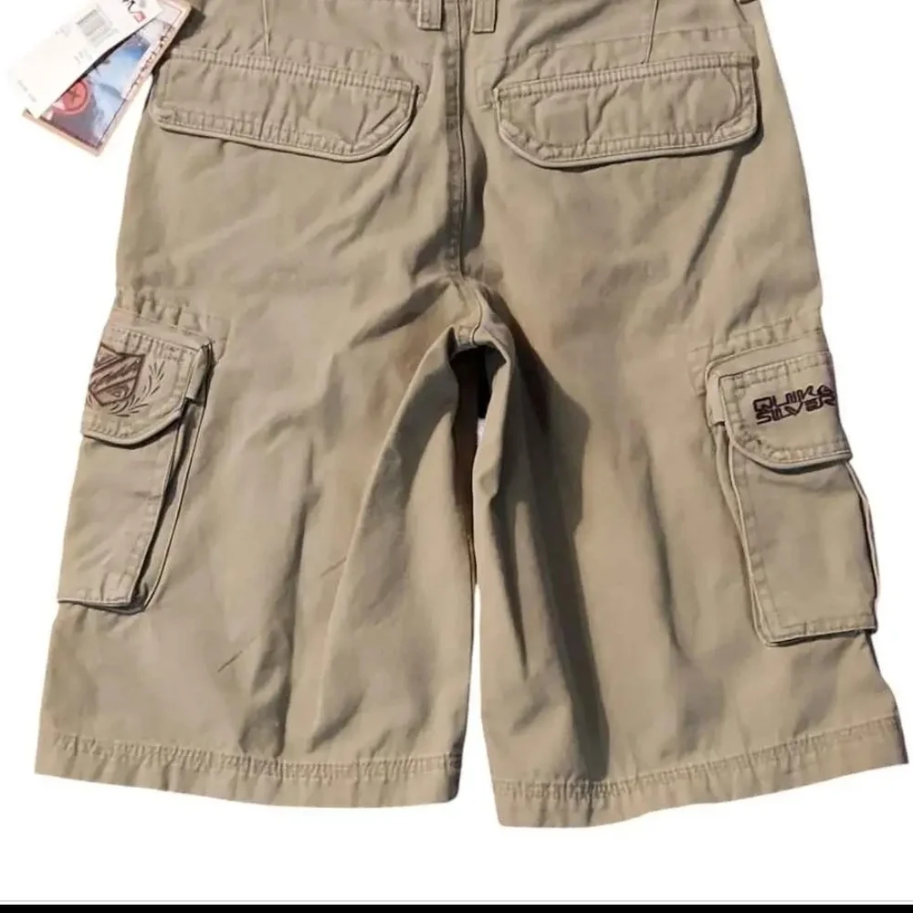 NWT Quiksilver Tan Cargo Boys Shorts with Utility Pockets ~size 12